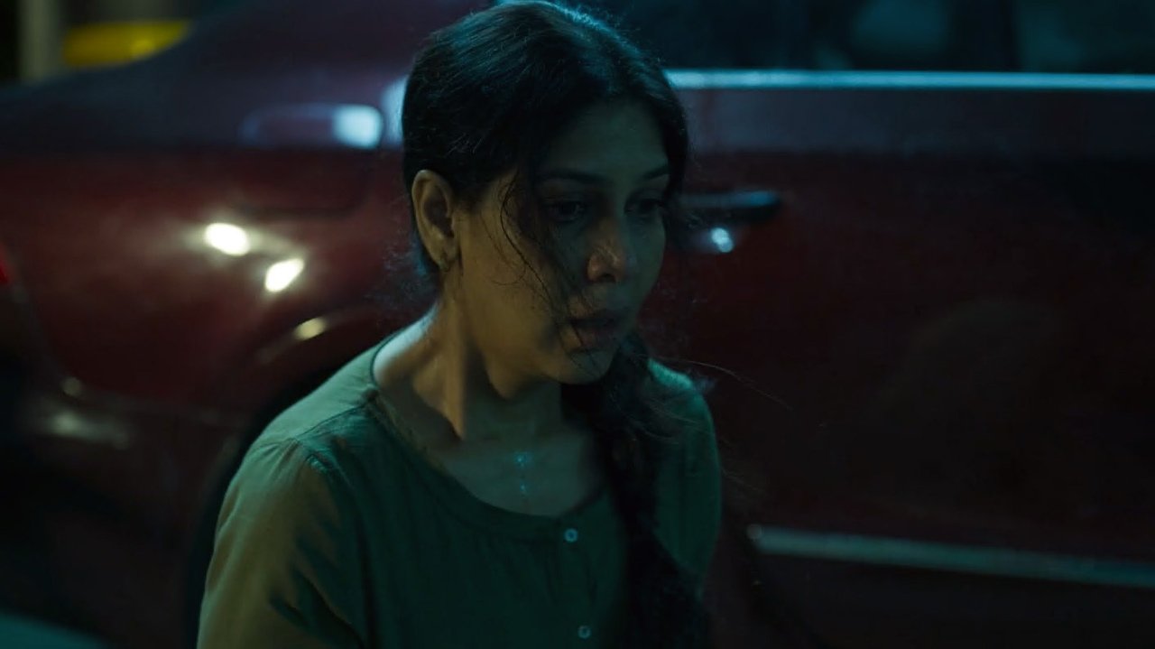 Dial 100 Movie Screenshot 2