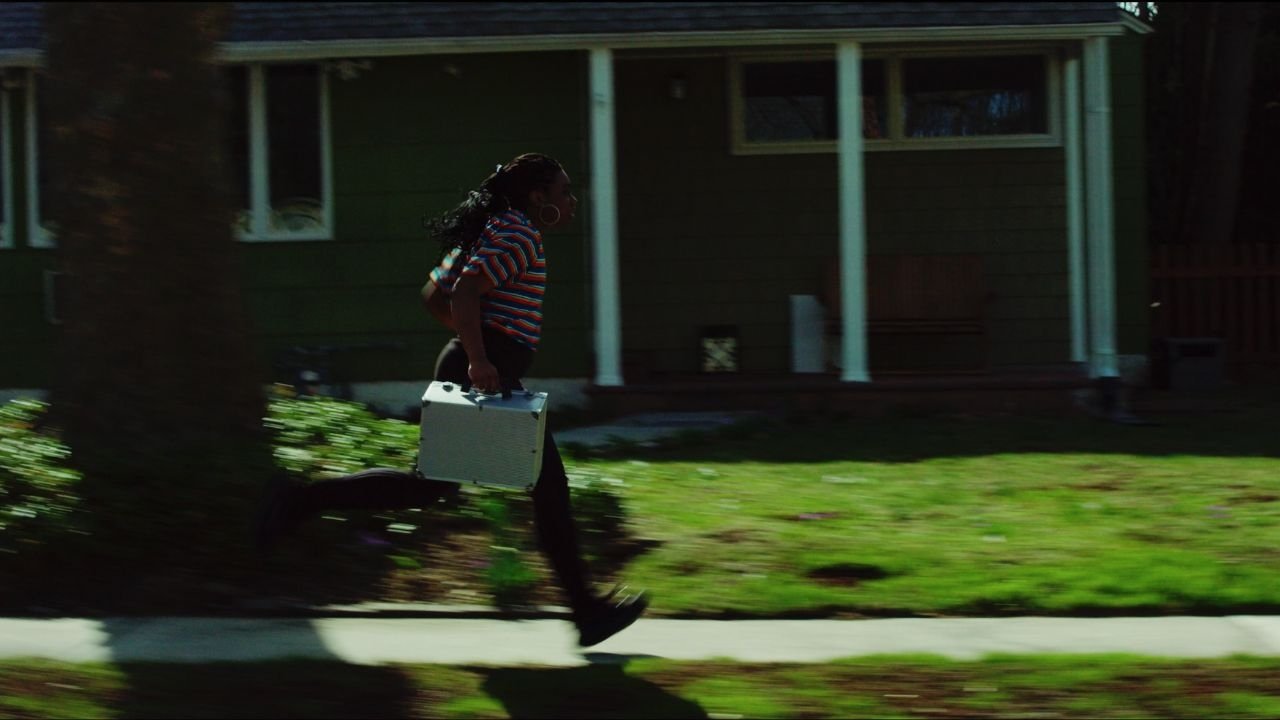 The Spinner Movie Screenshot 5