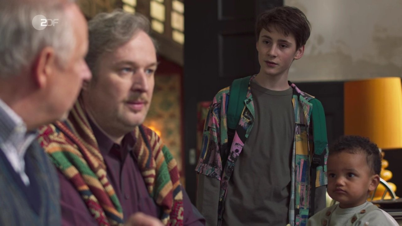 Familie Bundschuh â€“ Woanders ist es auch nicht ruhiger Movie Screenshot 1