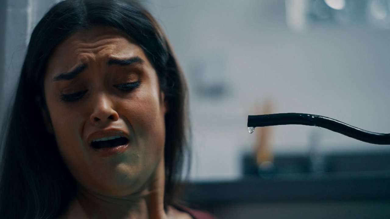 Bidet Movie Screenshot 1