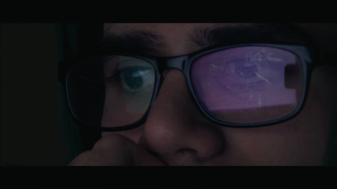 A strange encounter Movie Screenshot 5